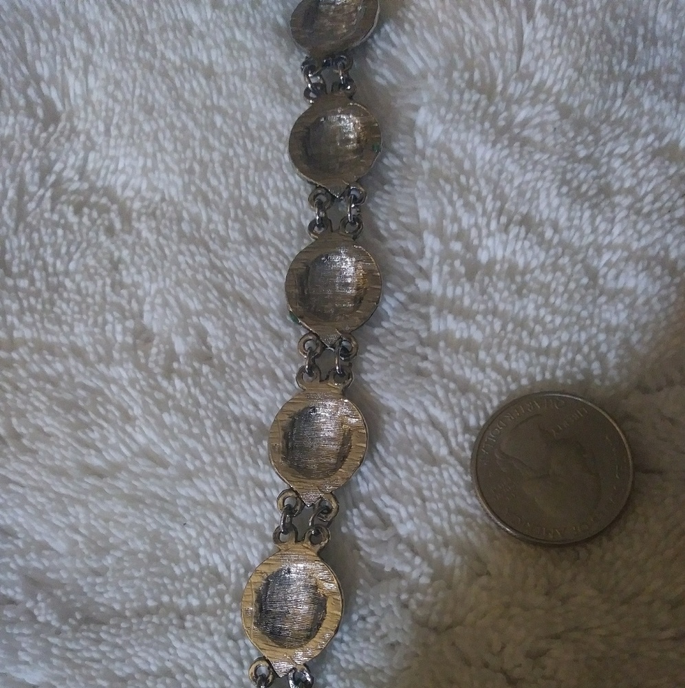 🚫SOLD🚫Vintage Silver Plated Bracelet w/Green💚 - Picture 5 of 5